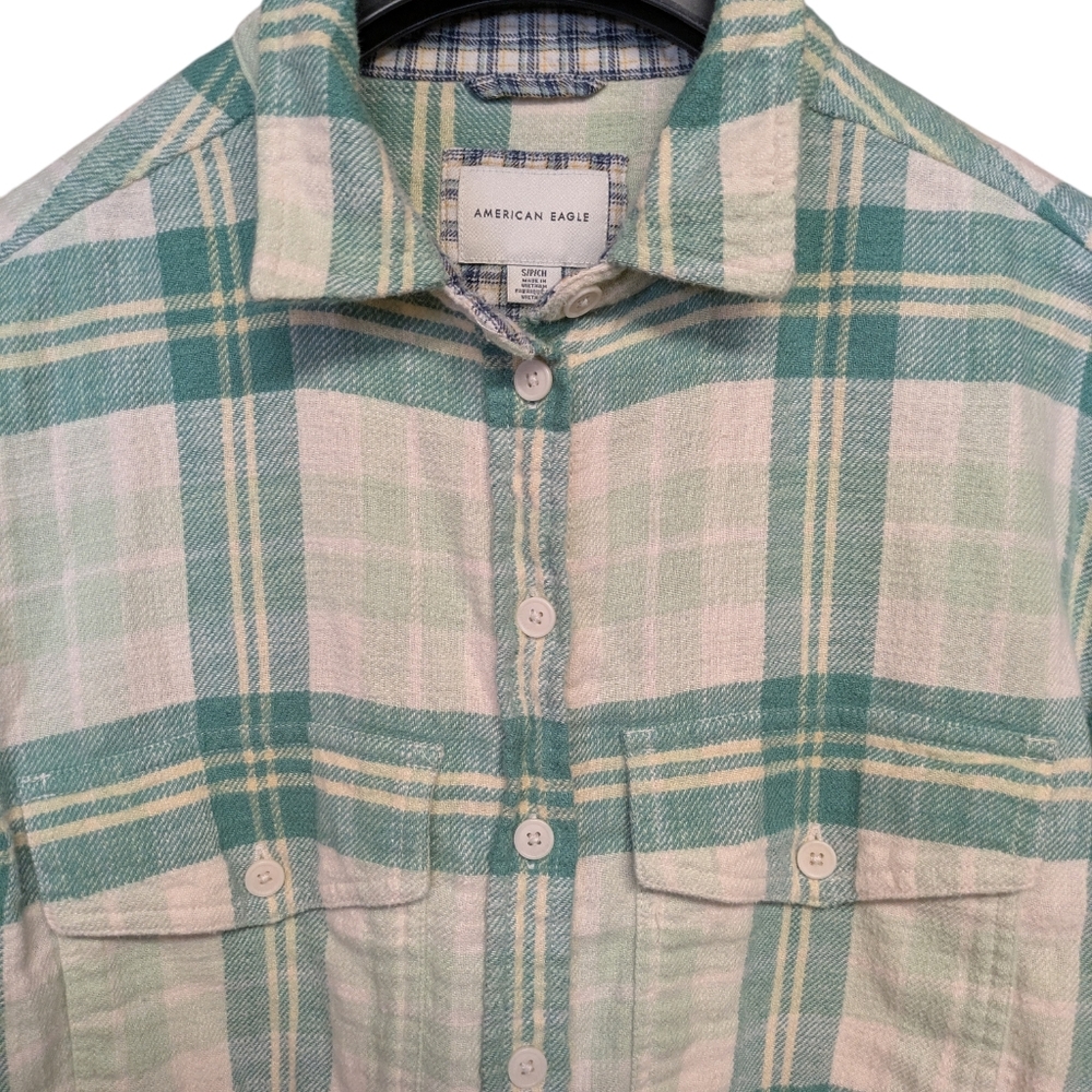 American Eagle Cropped Flannel Cotton Shirt Green Plaid Size Small - Picture 2 of 7
